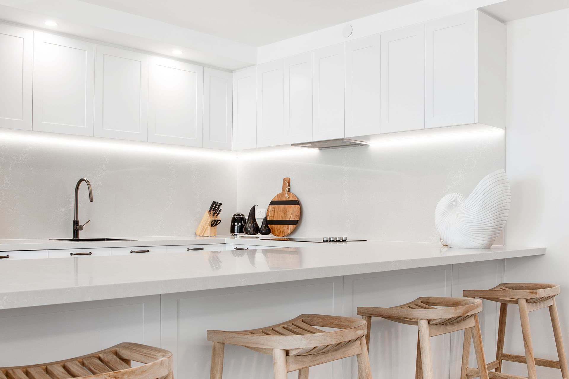 High-end apartment transformation with integrated appliances in Sydney by Artistic Bathroom & Kitchen Renovations - Project NaN