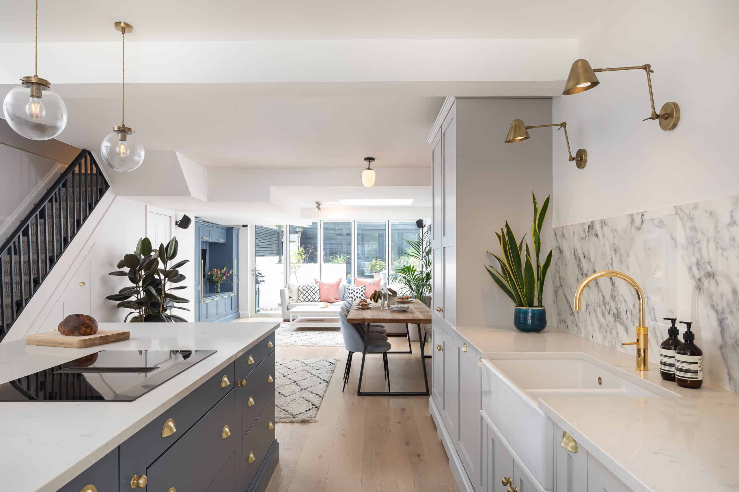 Open-Plan vs. Closed Kitchen: Which Design is Right for Your Australian Home?